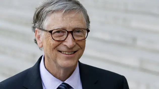 Las dos inversiones más importantes que Bill Gates recomienda hacer en 2023 para tener éxito